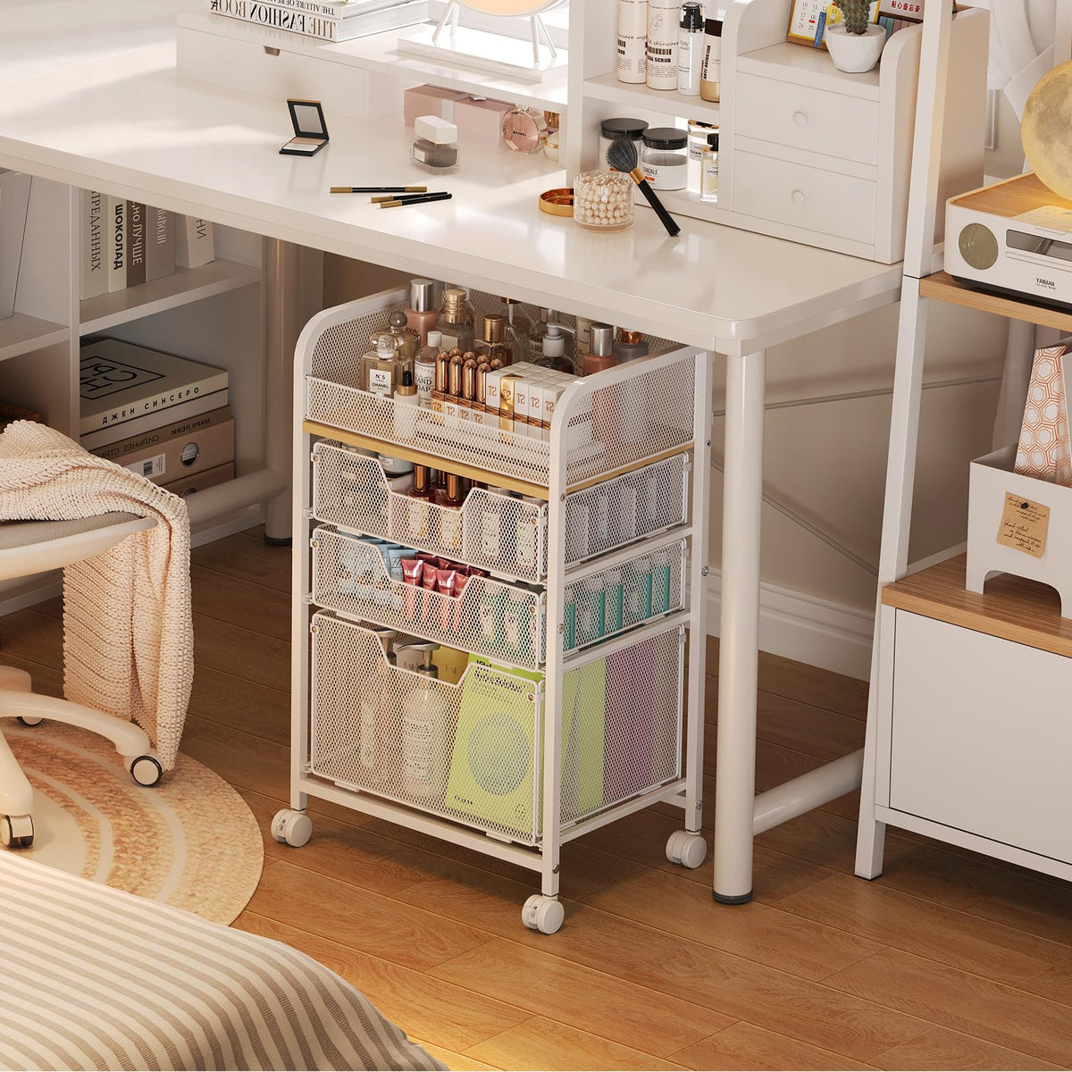 Hongtamoya under-dresser-friendly height fits under vanity or dresser