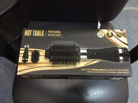 HOT TOOLS direct ion technology smooths frizz as you style