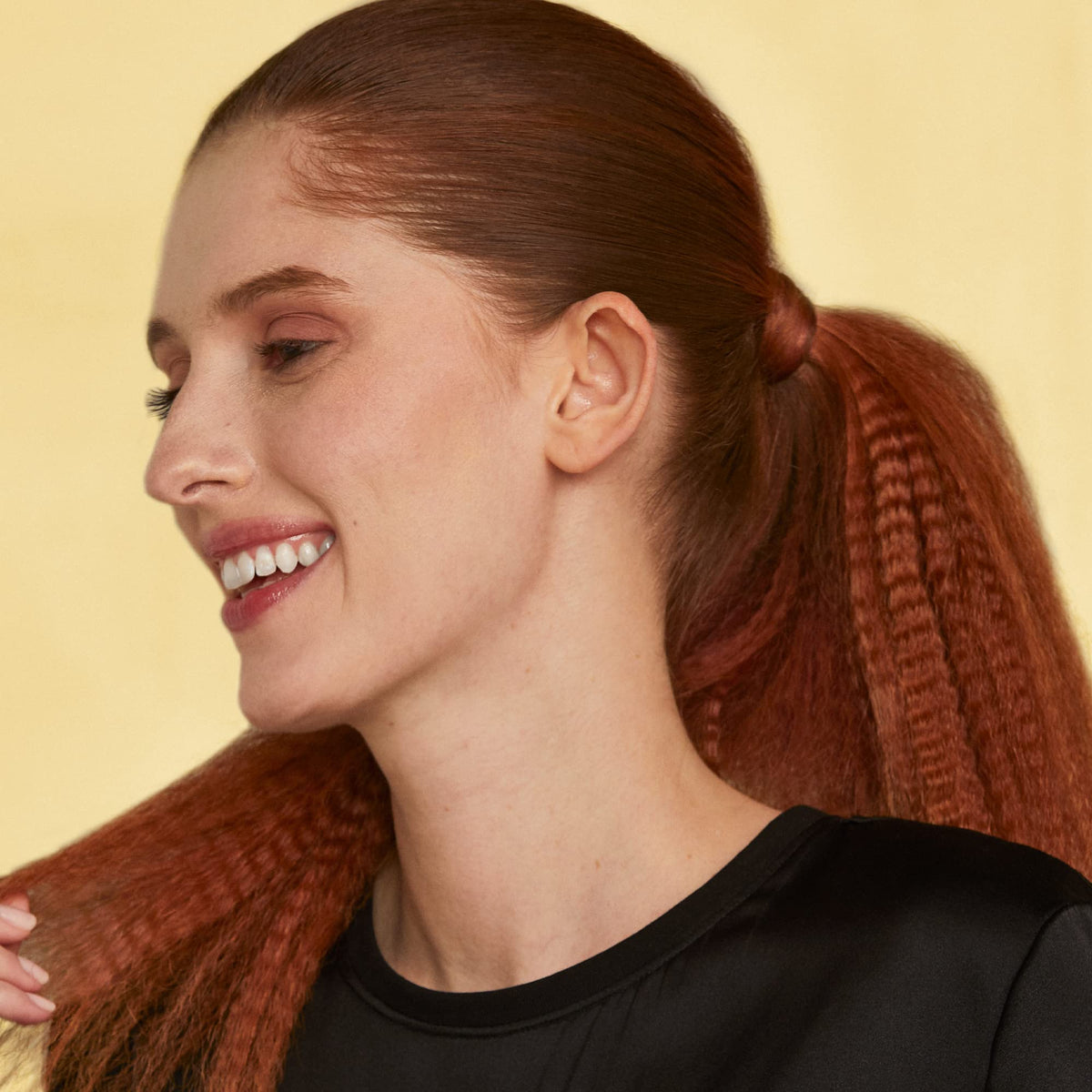 Hot Tools Pro Artist 24K Gold Crimping Iron 8 ft swivel cord in use
