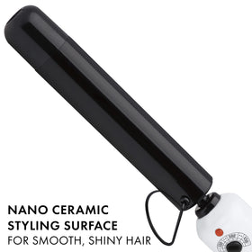 Pulse technology indicator on Hot Tools Pro Artist wand ensures stable styling temperatures.