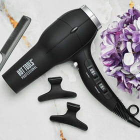 Hot Tools Pro Artist soft touch finish handle for comfortable grip