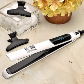 Hot Tools Pro Artist travel-ready dual voltage for styling worldwide