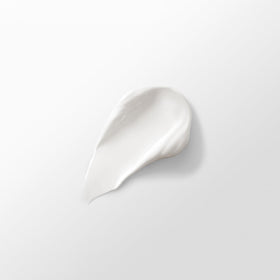 Hourglass Illusion Priming Moisturizer swatch reveals silky, hydrating texture.