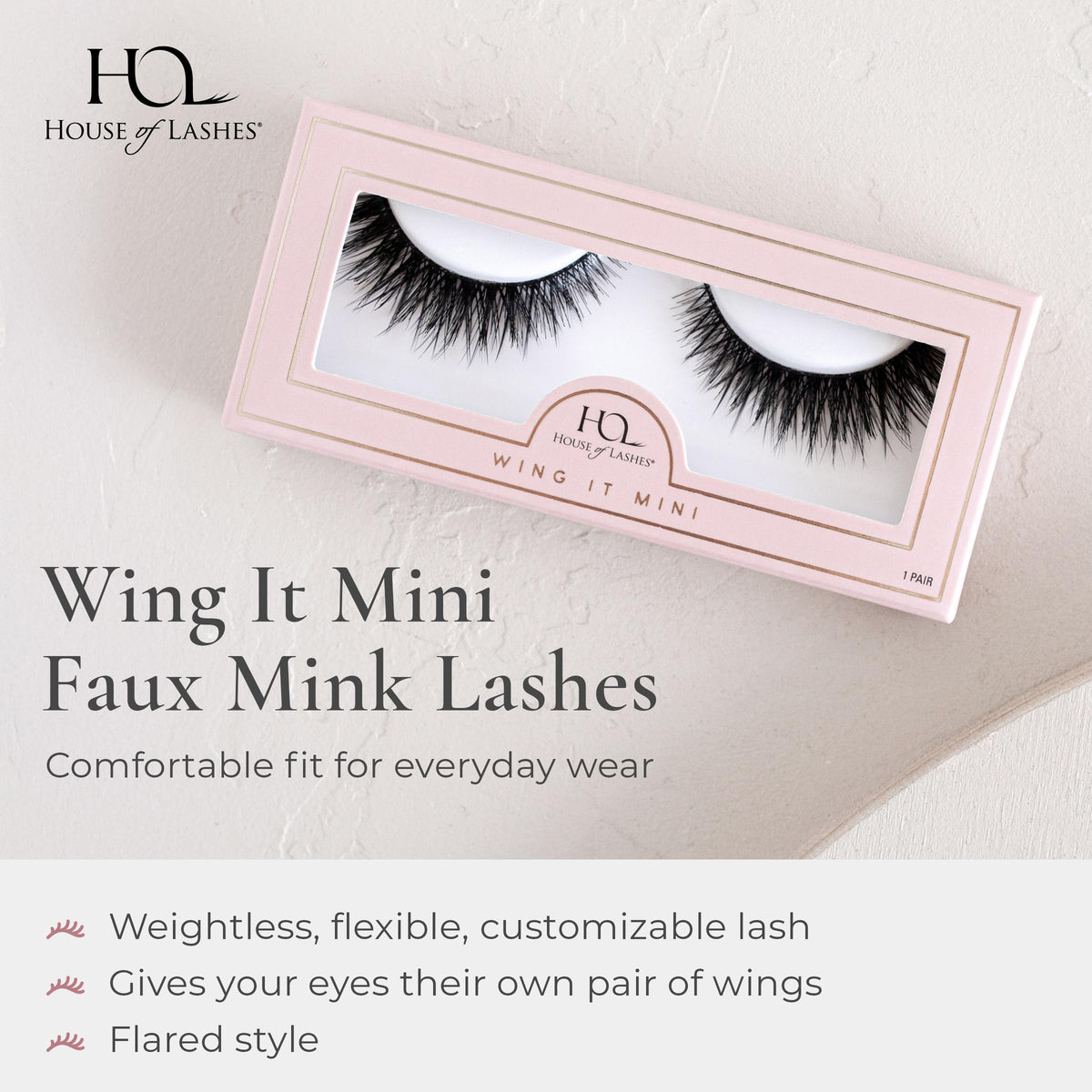 Close-up of Wing It Mini 3 Pack lashes highlights dense 3D fibers for full-volume look