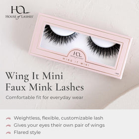 Close-up of Wing It Mini 3 Pack lashes highlights dense 3D fibers for full-volume look