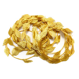 Hoypeyfiy wedding-look headpiece complements bridal and formal outfits.