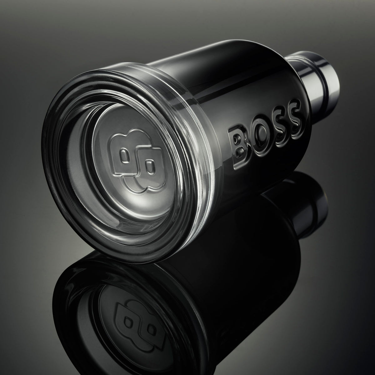 Hugo Boss Boss Bottled Beyond outer case emphasizes unboxing anticipation