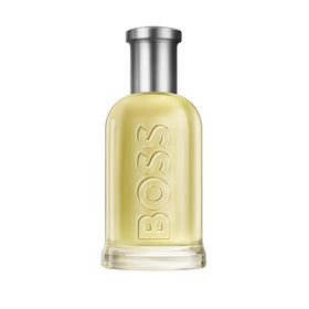 Hugo Boss Bottled apple top note opening for a fresh daily boost.