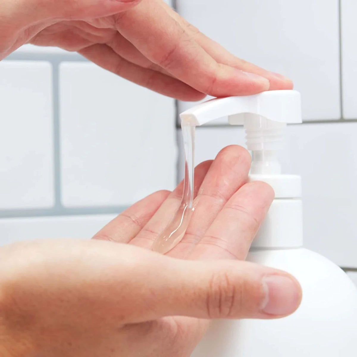 Non-toxic, phthalate-free formula label promotes safe daily cleansing.