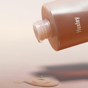 Pads application demonstrating layering and moisture mask option.