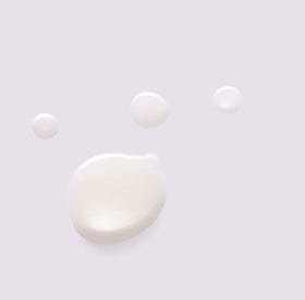 Huxley Secret of Sahara Oil Essence prickly pear seed oil glow shot highlights vitamin E richness.