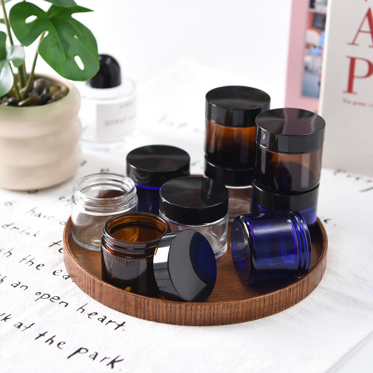 HXARTMIS lightweight travel jar pack perfect for weekend trips.