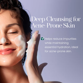 Hylunia gel during face application showing soothing, refreshing cleanse.