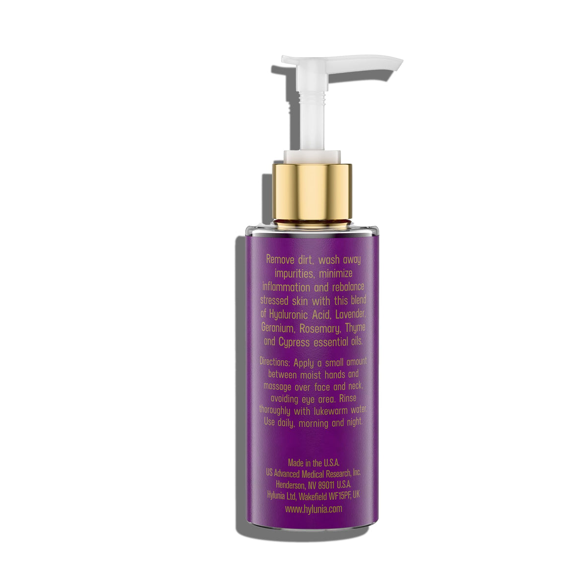 Foamy lather from Hylunia gel on hand demonstrates gentle cleansing.