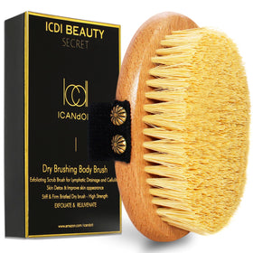 ICANdOIT dry brush bristles close-up showing exfoliation-ready texture