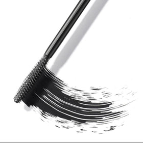 ICONIC LONDON Rollaway Glow rollerball highlighter creates dewy glow
