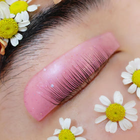 ICONSIAM Korean Lash Lift Starter Kit Rose packaging highlights single-use sachets.
