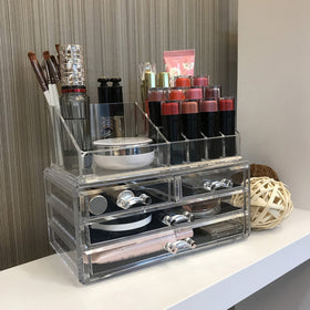 Ikee Design clear acrylic material delivers sturdy, durable vanity storage.