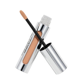 Il Makiage Flawless Concealer 08 packaging shows a compact travel-friendly bottle for on-the-go use.