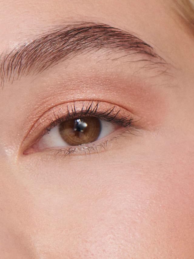 ILIA Chromatic tint dries to crease-free powder finish