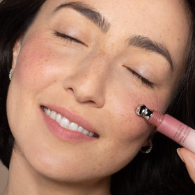 ILIA Color Haze precise metal applicator for controlled application.