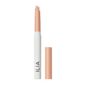 ILIA Eye Stylus Nectar wash of peach beige creates even lid color.