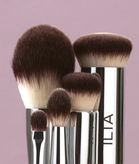 ILIA Finishing Powder Brush easy to clean with mild soap and warm water