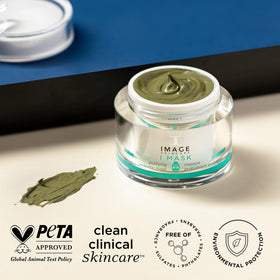IMAGE Skincare I MASK Application Creamy Texture visual focus, smooth and easy to spread