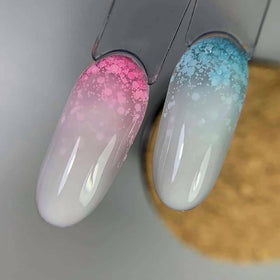 IN.HYPE Color Gel Top Coat self-leveling texture ensures even application for flawless nails.