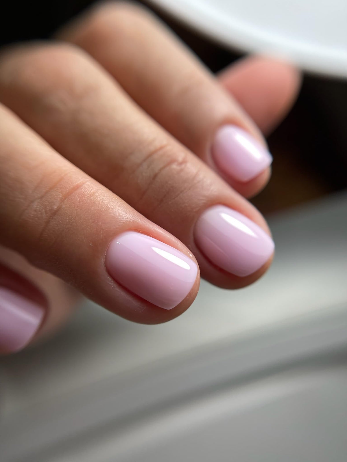 IN.HYPE elastic base coat enhances adhesion for thin or problematic nails.
