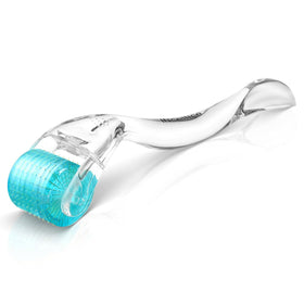 INCELLICE Derma Roller easy-grip-handle supports comfortable, controlled sessions for any user.