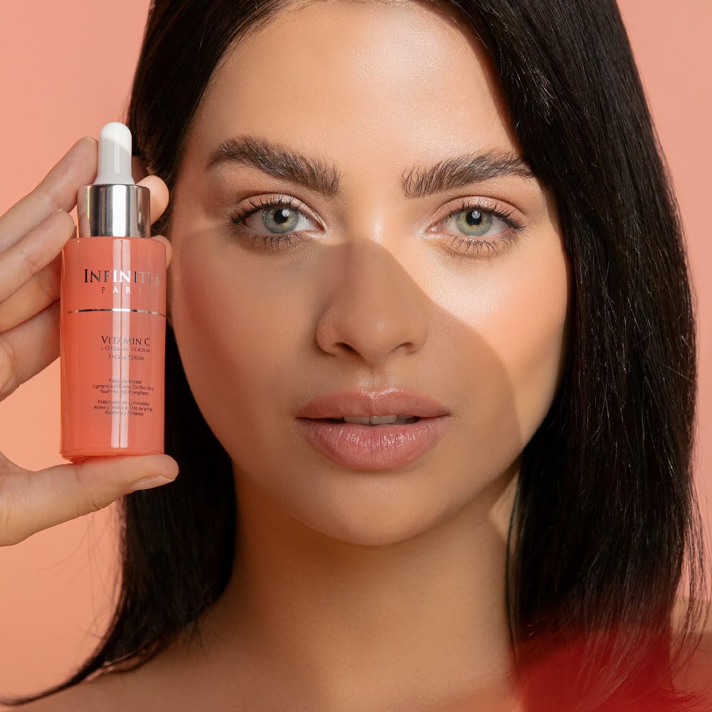 Vegan, dermatologist-tested serum in eco packaging.