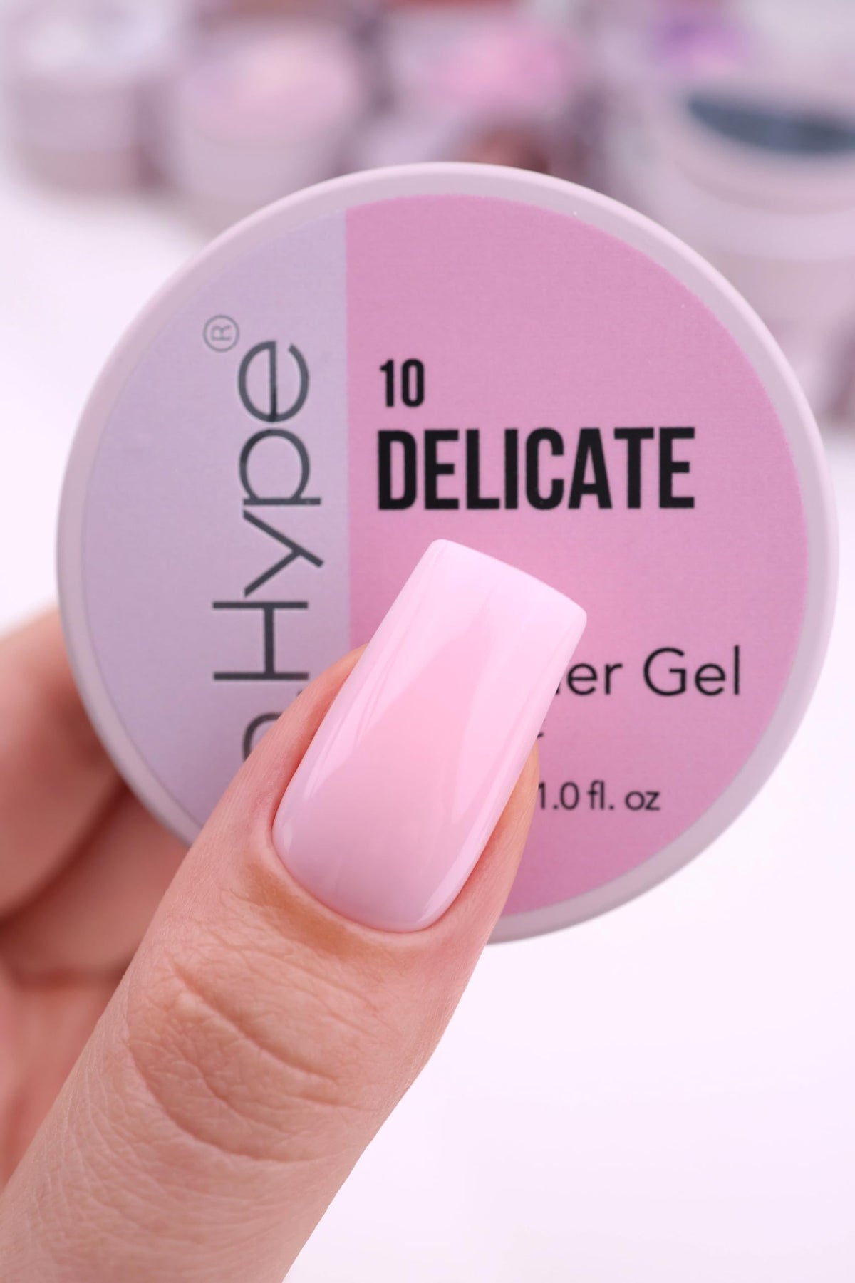 IN.HYPE builder gel for nail extensions demonstrates controlled shaping.