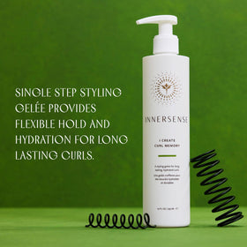 INNERSENSE I Create Curl Memory Gel texture close-up for easy application.