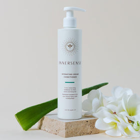 INNERSENSE post-use hair looking smooth and hydrated after conditioner