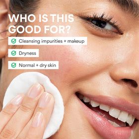 Innisfree Green Tea Amino Acid Cleansing Water removes makeup with micellar action