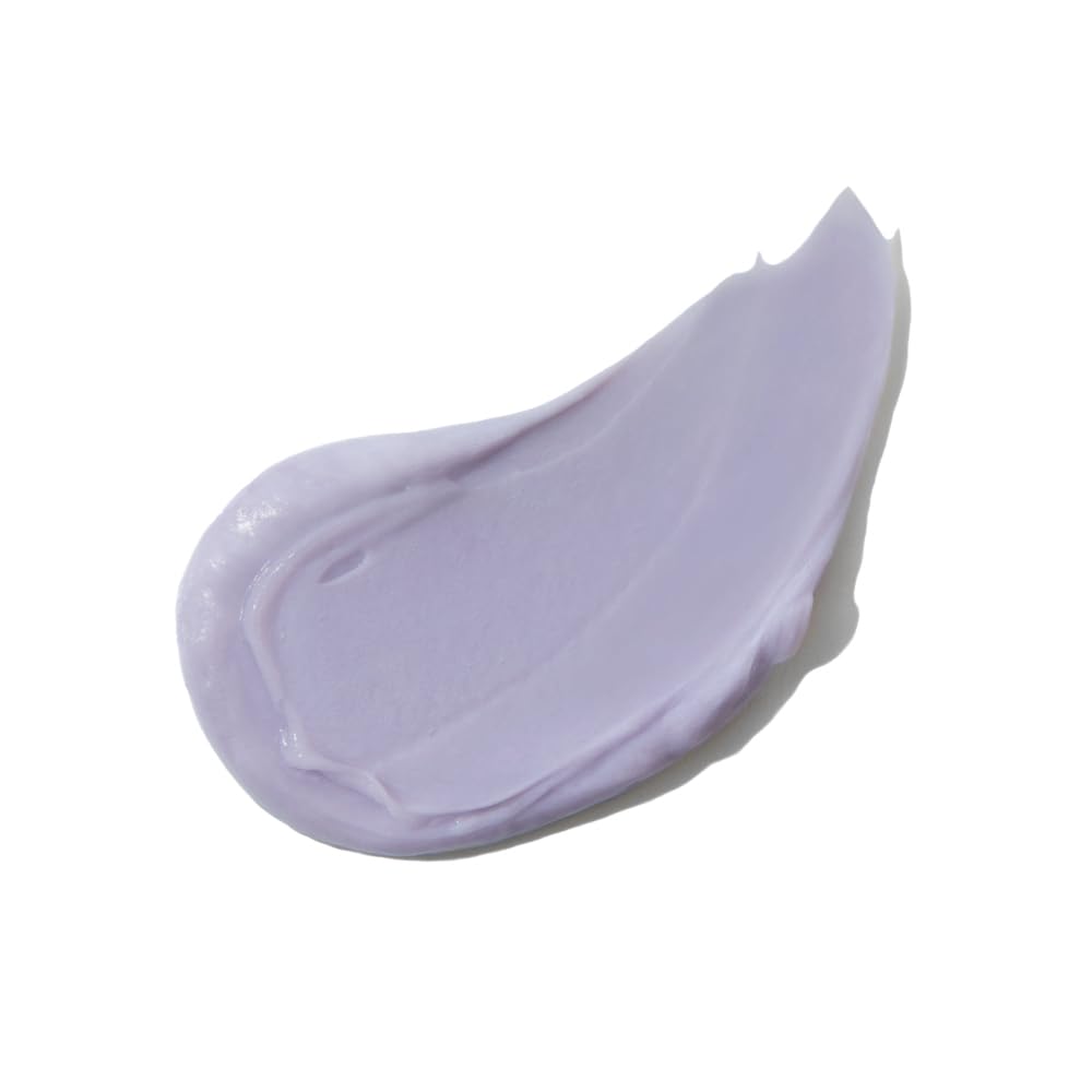 INNERSENSE Bright Balance Purple Toning Conditioner pump for easy, even application.