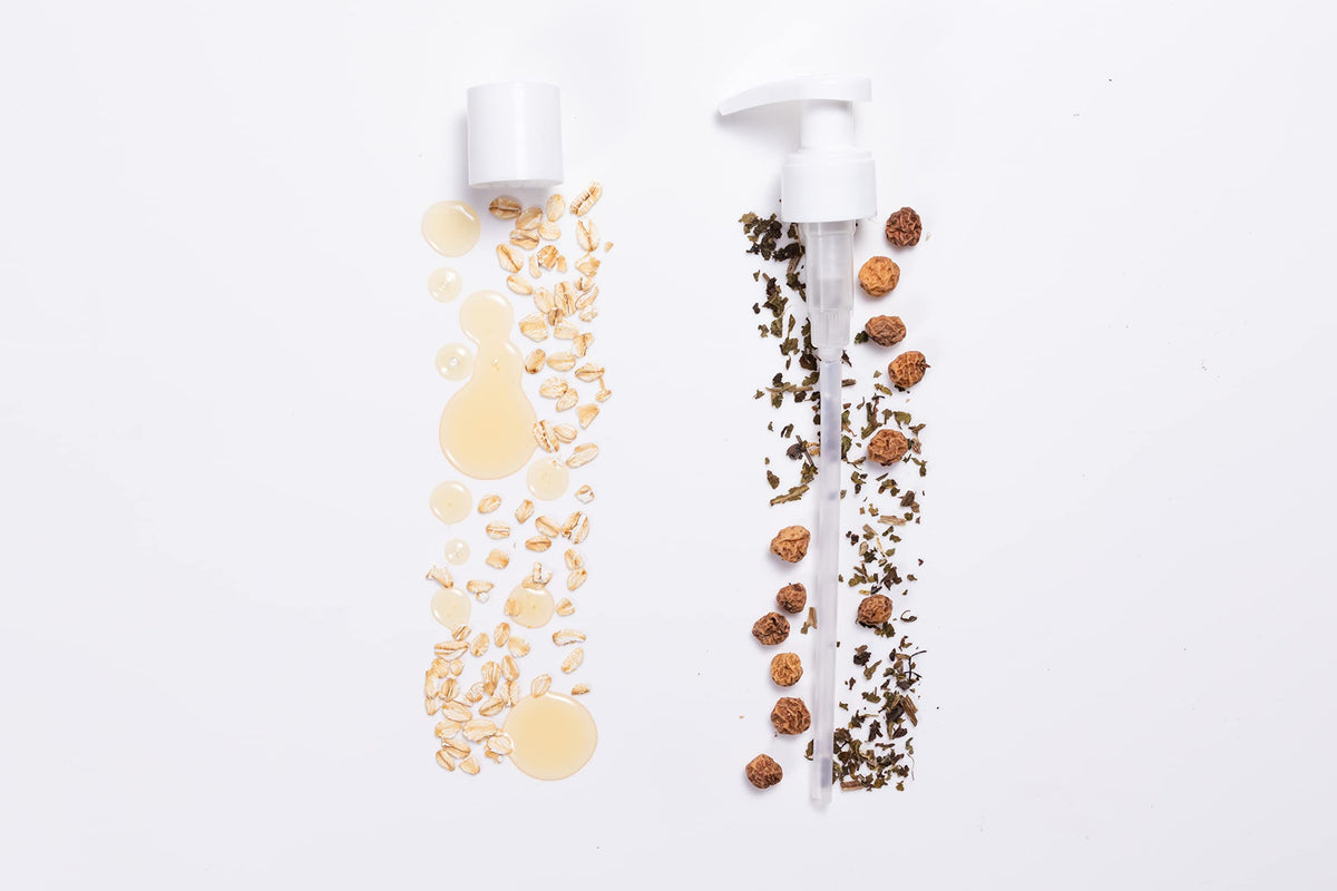 INNERSENSE conditioner being applied to detangle hair on all textures.