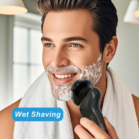 Innobeaut SH70 brush included for quick cleaning between uses.