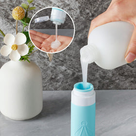 INSFIT clear toiletry bag keeps essentials visible and organized