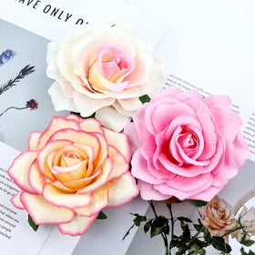inSowni rose 12 cm diameter blooms provide visible flair