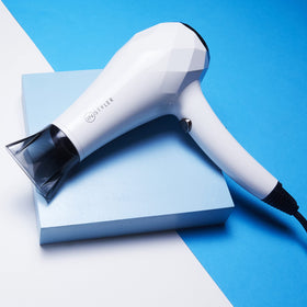 InStyler Turbo Ionic Dryer diffuser attachment helps define curls and add bounce.