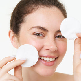 Intrinsics cotton roll high-density core delivers strong absorption for heavy masks