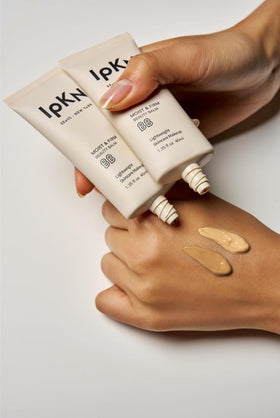Blending on skin to even tone with IPKN Moist & Firm BB Cream