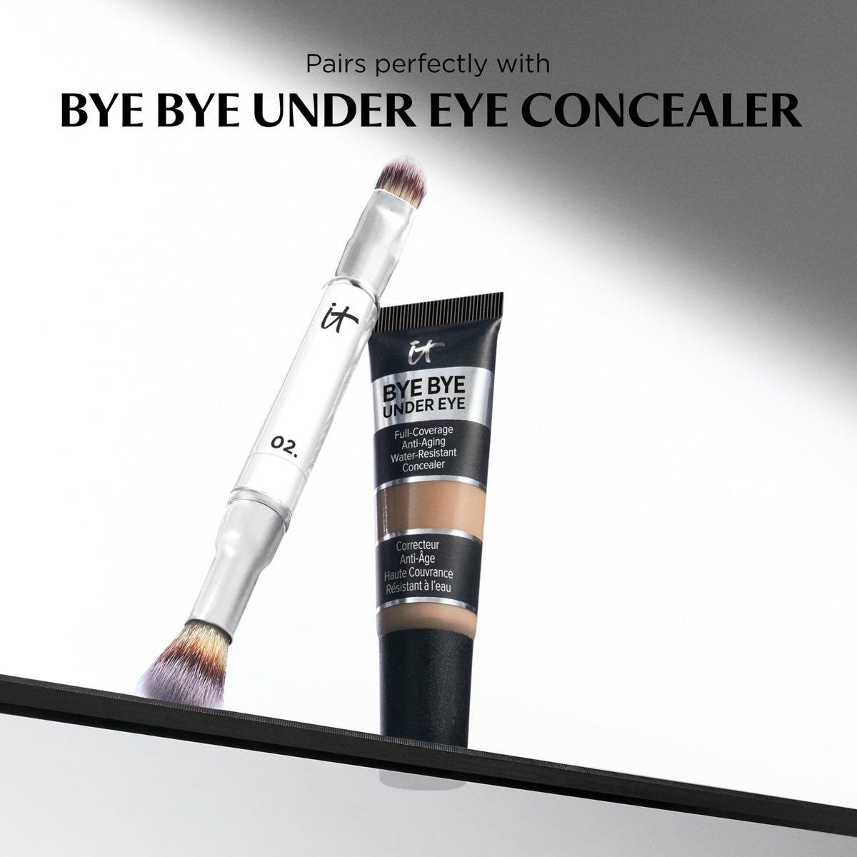 IT Cosmetics Heavenly Luxe Dual Airbrush Concealer Brush #2 closeup bristles highlight ultra-soft texture.