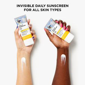 IT Cosmetics Hello Sunshine non-comedogenic formula close-up image.