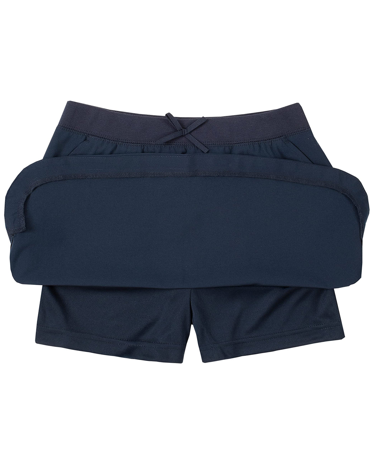 Front view of IZOD scooter skirt in navy highlighting pockets and wrinkle resistant fabric