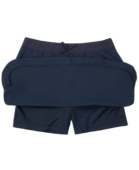 Front view of IZOD scooter skirt in navy highlighting pockets and wrinkle resistant fabric