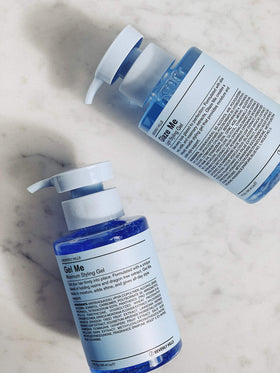 J Beverly Hills Blue Glaze Me Light ingredients visualization highlighting aloe and rosemary.