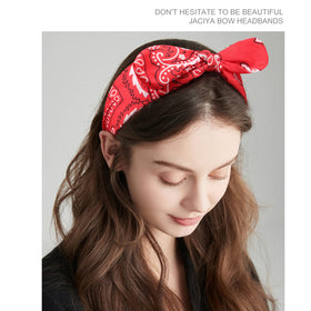 Jaciya bunny ears headband is removable, great for playful looks and DIY styling.